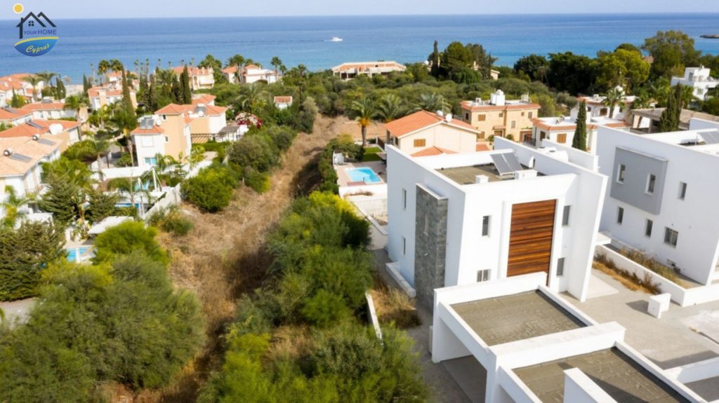 LM2131: 5 Bedroom Villa, Protaras