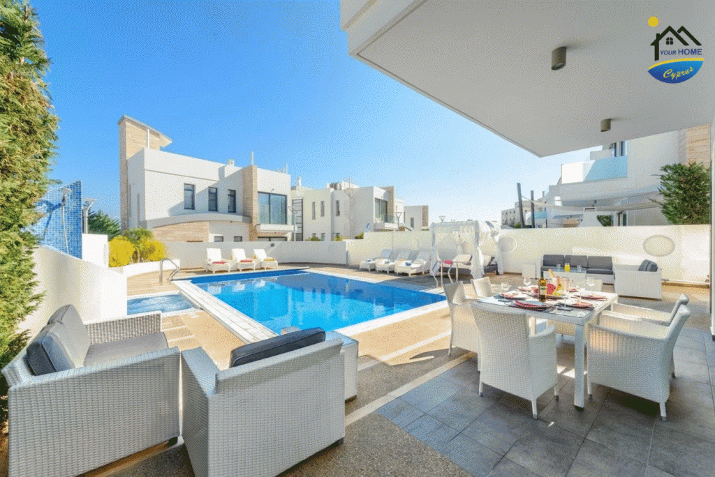 LM1005: 6 Bedroom Luxury Villa, Protaras