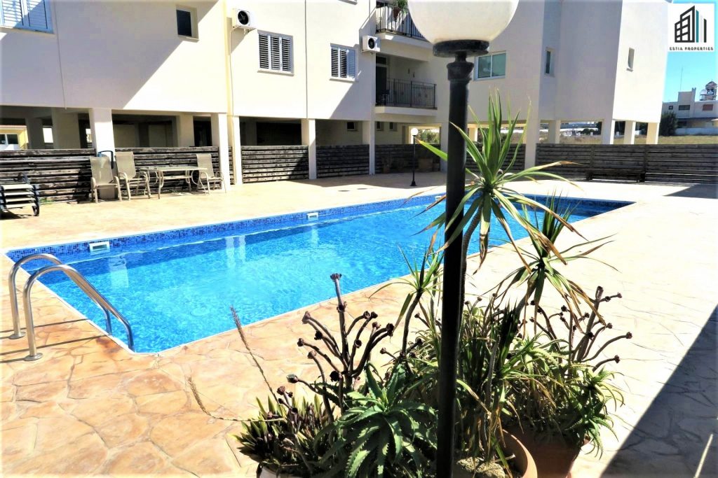 YH1116 : 1 Bedroomed First Floor Apartment, Paralimni